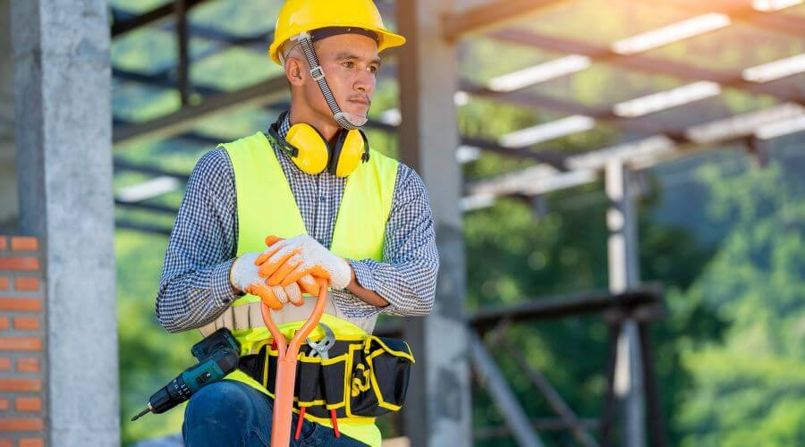 Professional gutter cleaning in Bosque Farms, NM